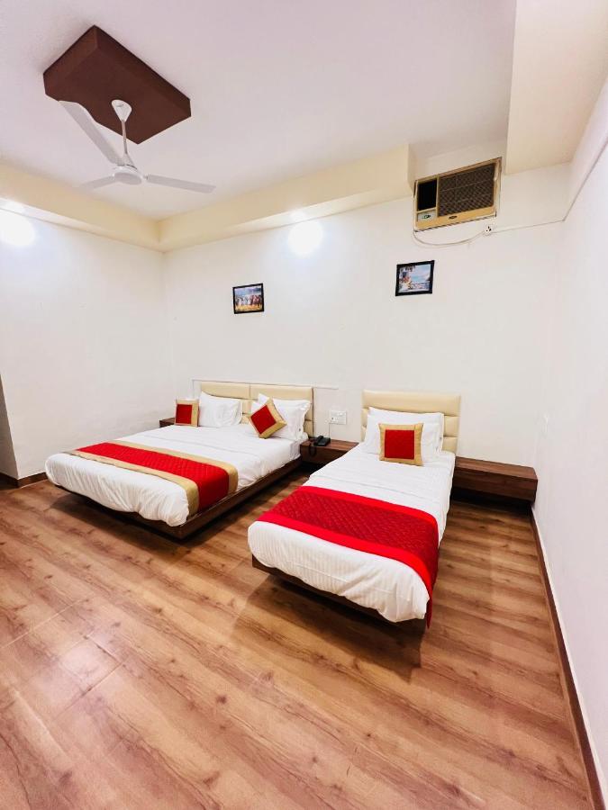 Leela Bizotel Junagadh Dış mekan fotoğraf